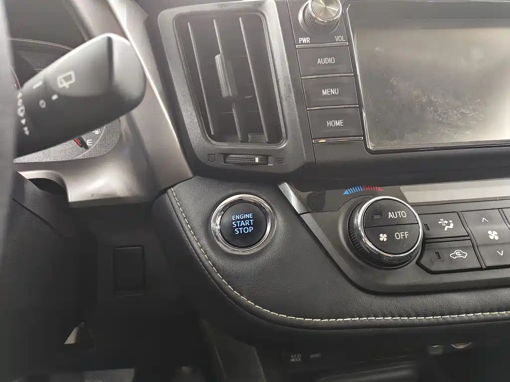 TOYOTA RAV4 RONGFANG 2018
