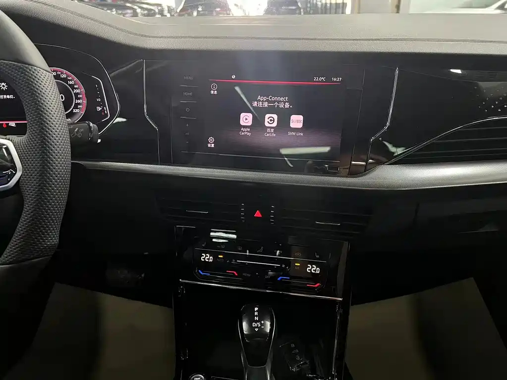 VOLKSWAGEN PASSAT 2022