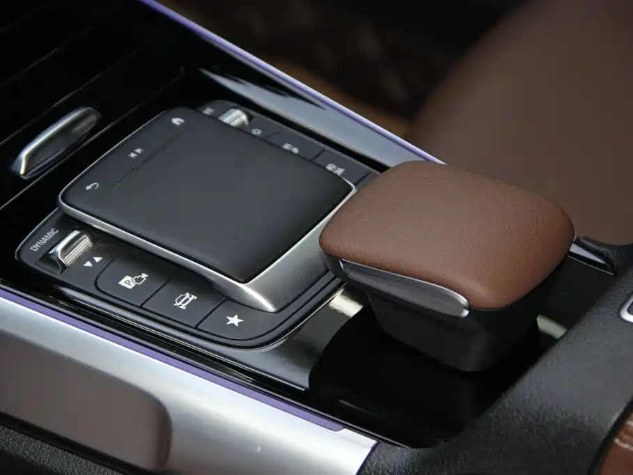MERCEDES BENZ GLB 2022