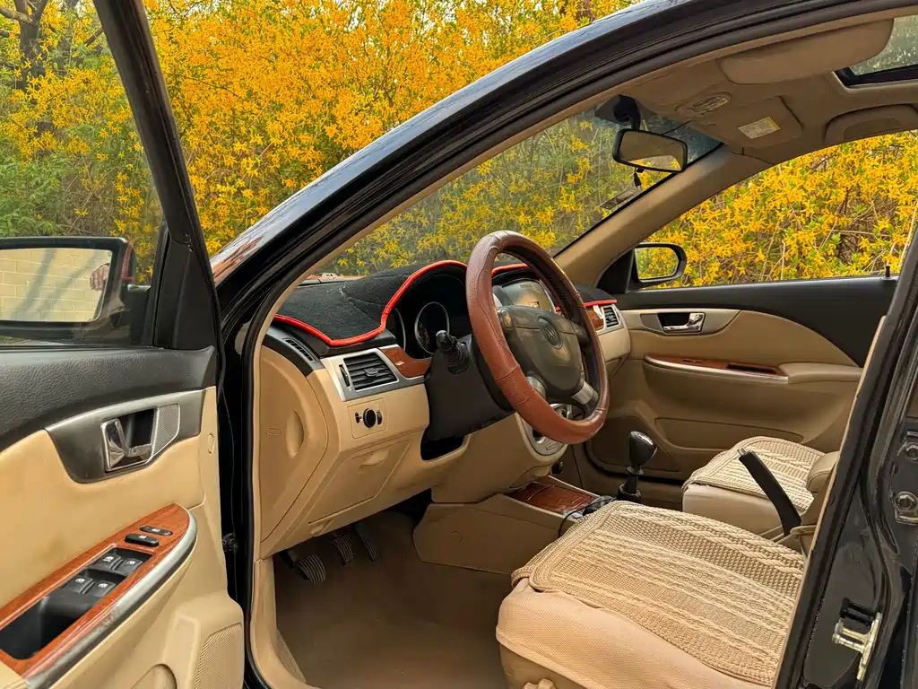 BUICK EXCELLE 2010