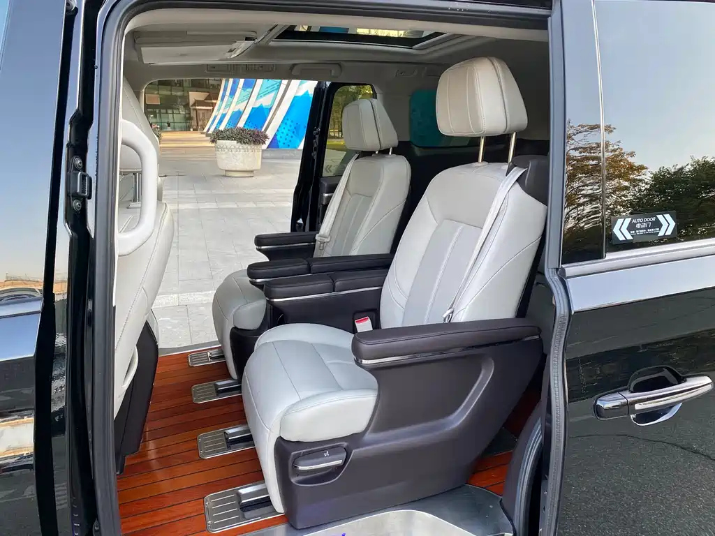 TRUMPCHI M8 2021