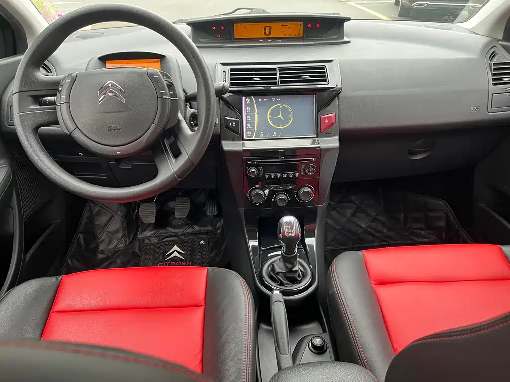 CITROEN C-QUATRE 2013
