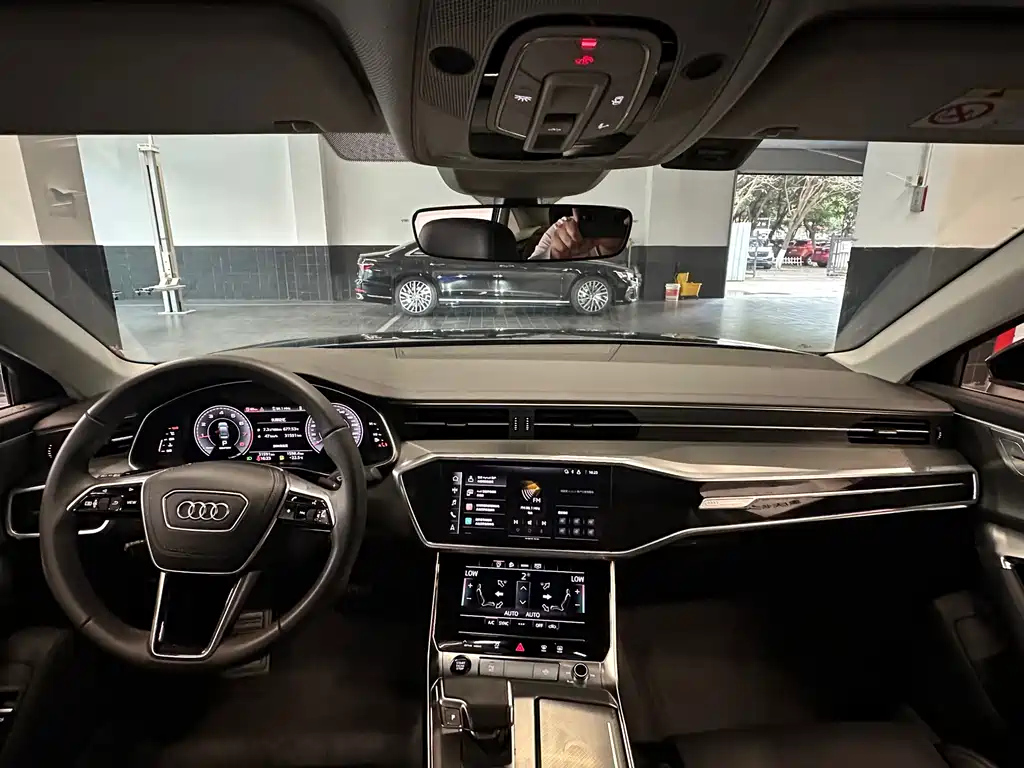 AUDI A6L 2023