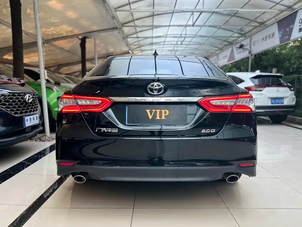 TOYOTA CAMRY 2021