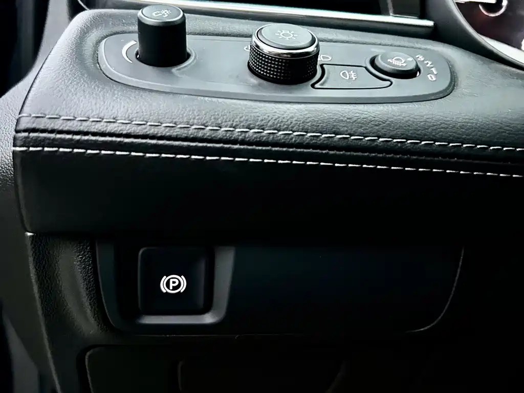 BUICK LACROSSE 2021