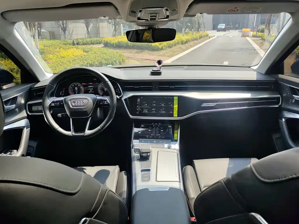 AUDI A6L 2022