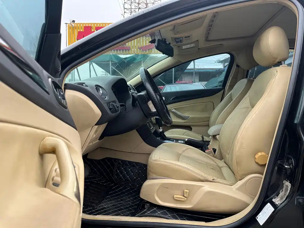 FORD MONDEO - WINNER 2009