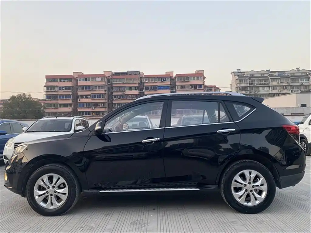 LINDWIND X5 2014