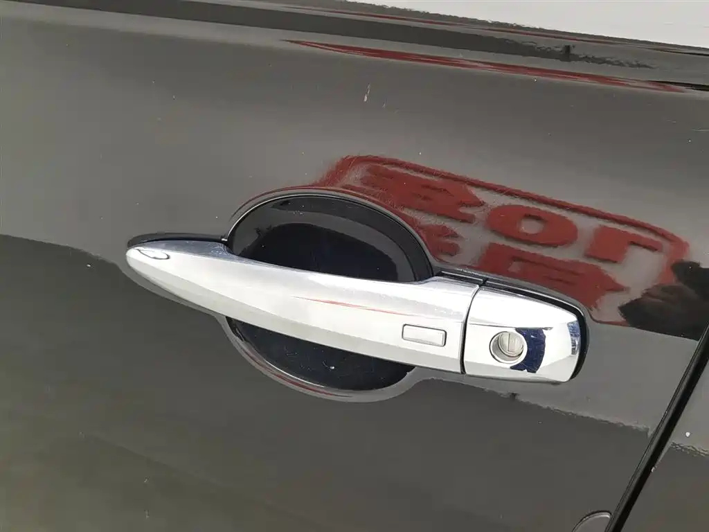 NISSAN TEANA 2020