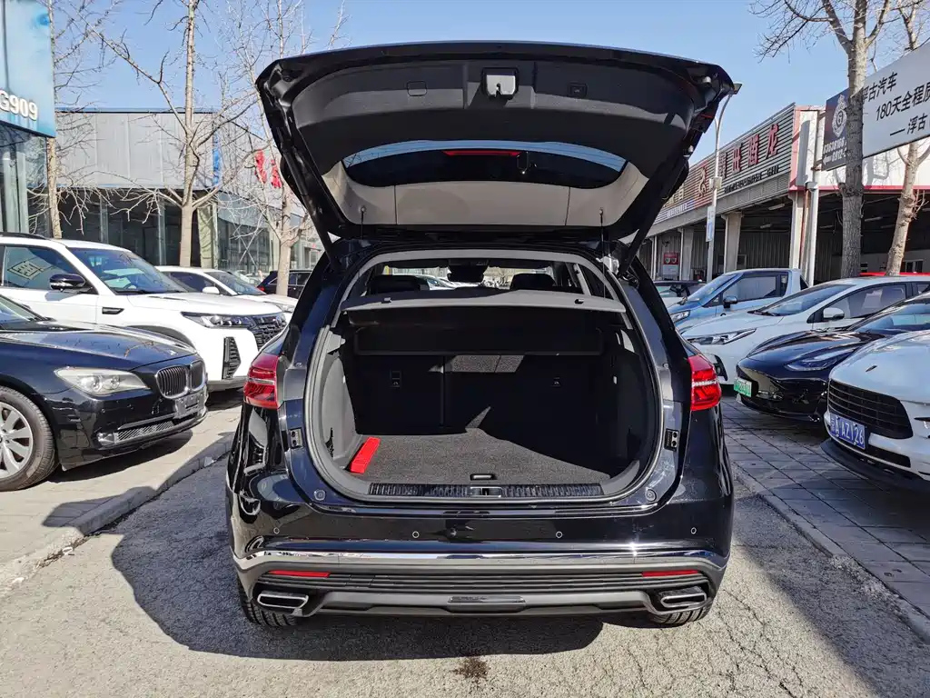 HONGQI HS5 2021