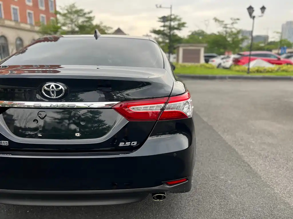 TOYOTA CAMRY 2022