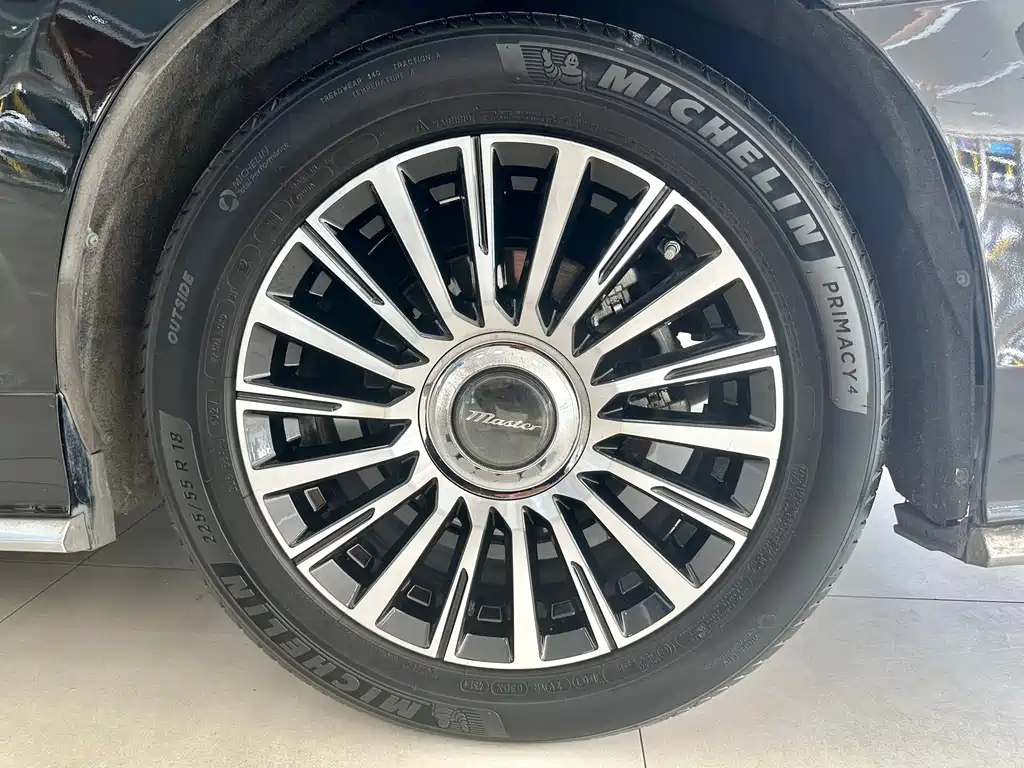 TRUMPCHI M8 2022