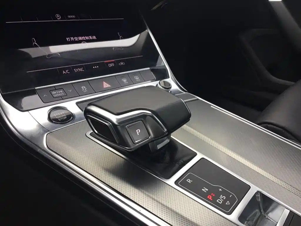 AUDI A6L 2021