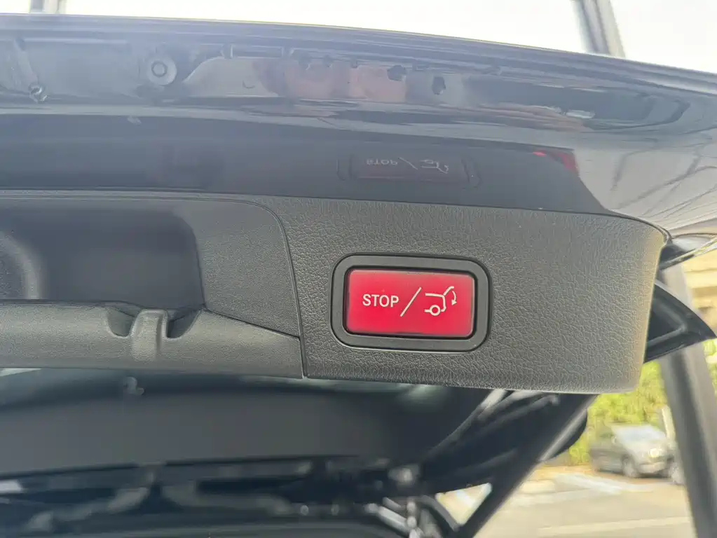 MERCEDES BENZ GLB 2022