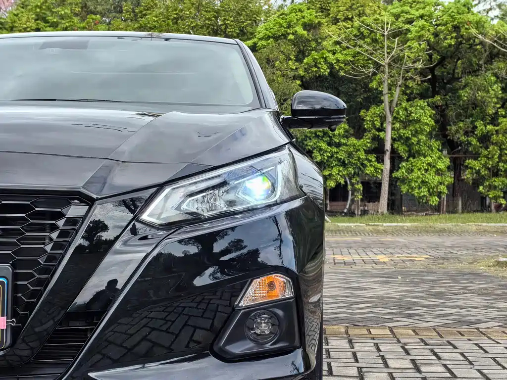 NISSAN TEANA 2021