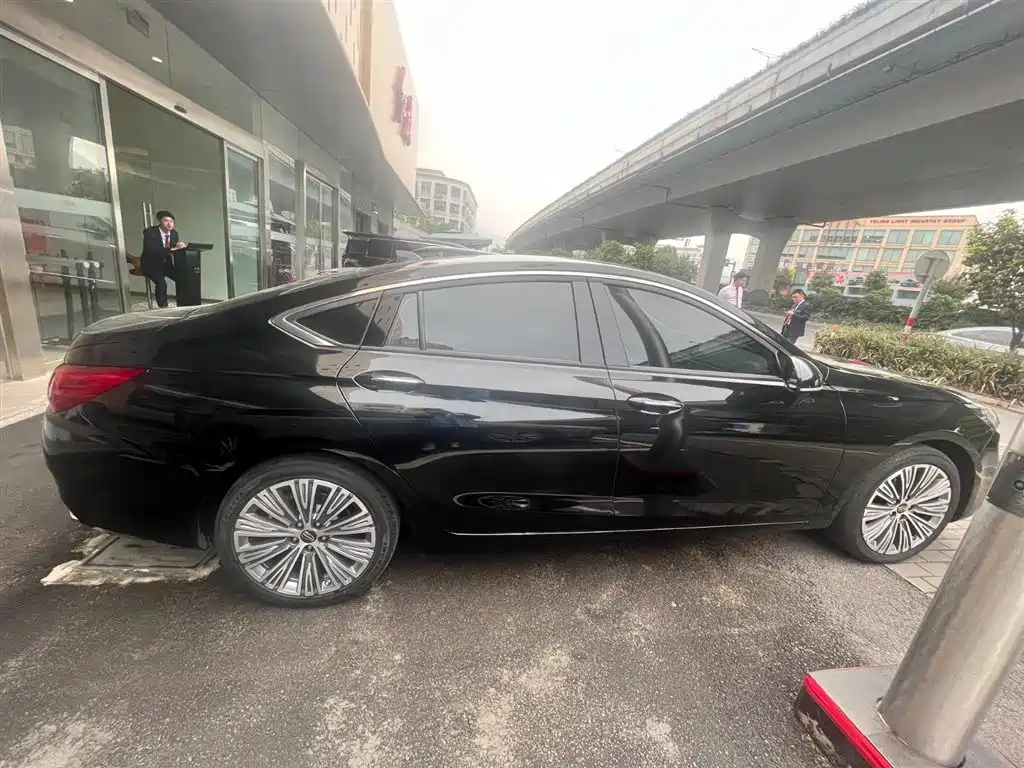 HONGQI H5 2021