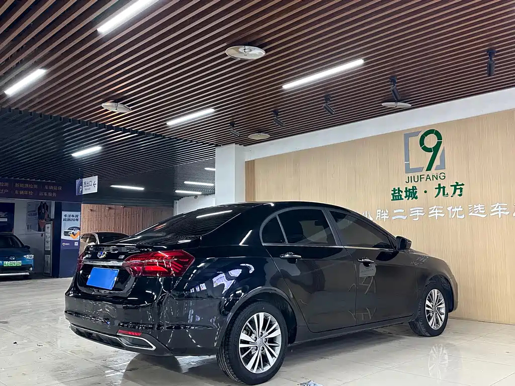 GEELY AUTO EMGRAND 2018