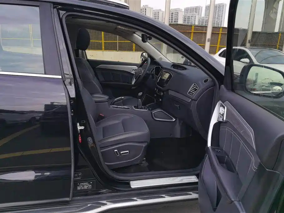 GEELY AUTO VISION X6 2017