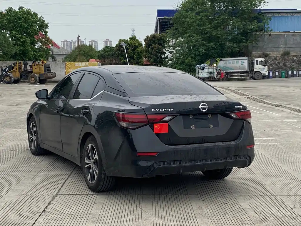 NISSAN SYLPHY 2021