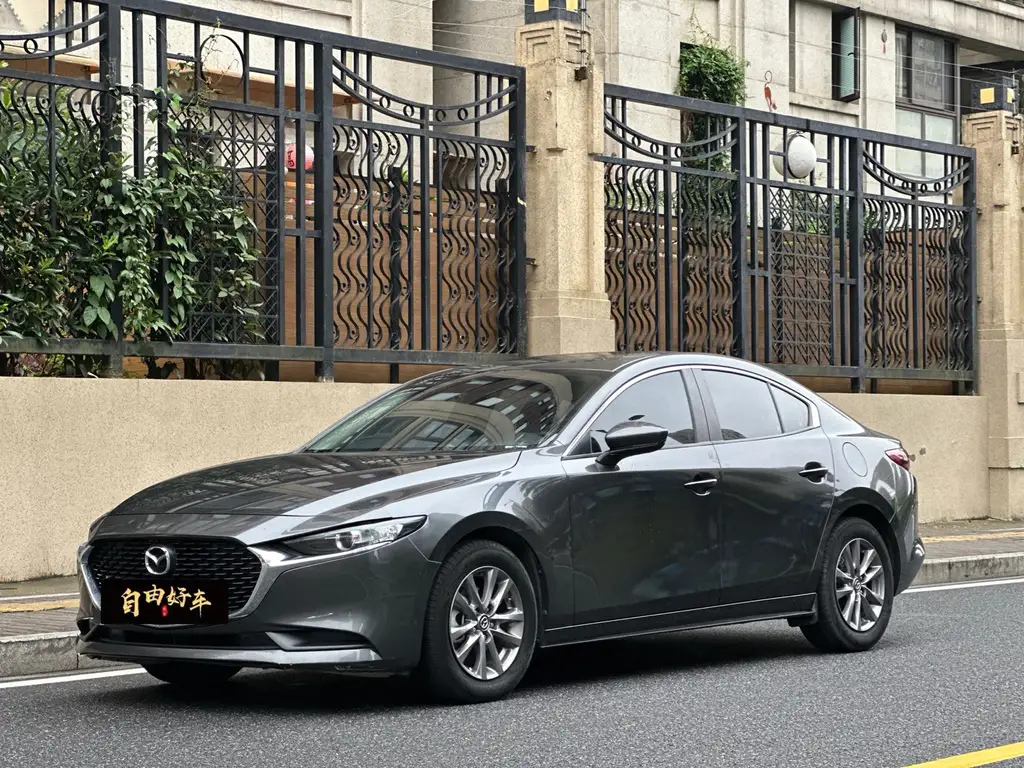 MAZDA 3 AXELA 2020
