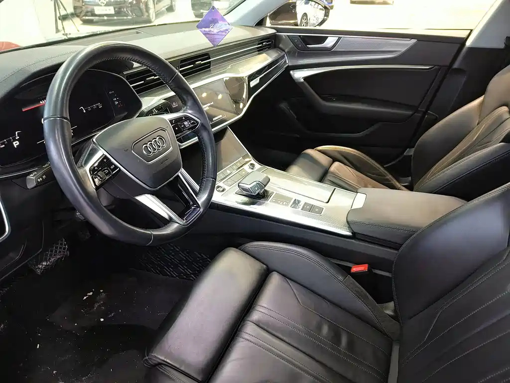 AUDI A7 2022