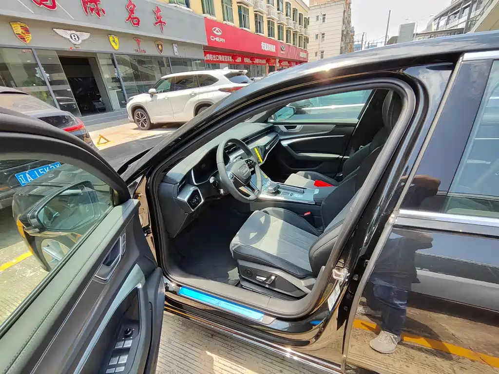 AUDI A6L 2024
