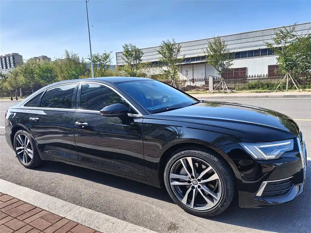 AUDI A6L 2022