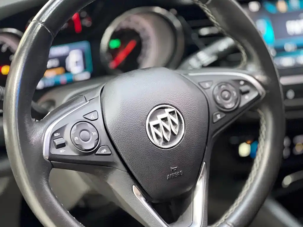 BUICK REGAL 2020