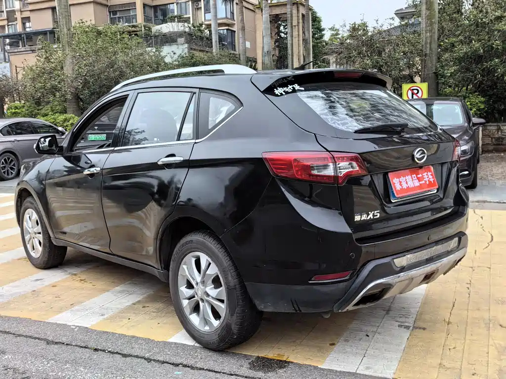 LINDWIND X5 2015