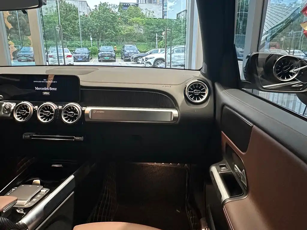 MERCEDES BENZ GLB 2022