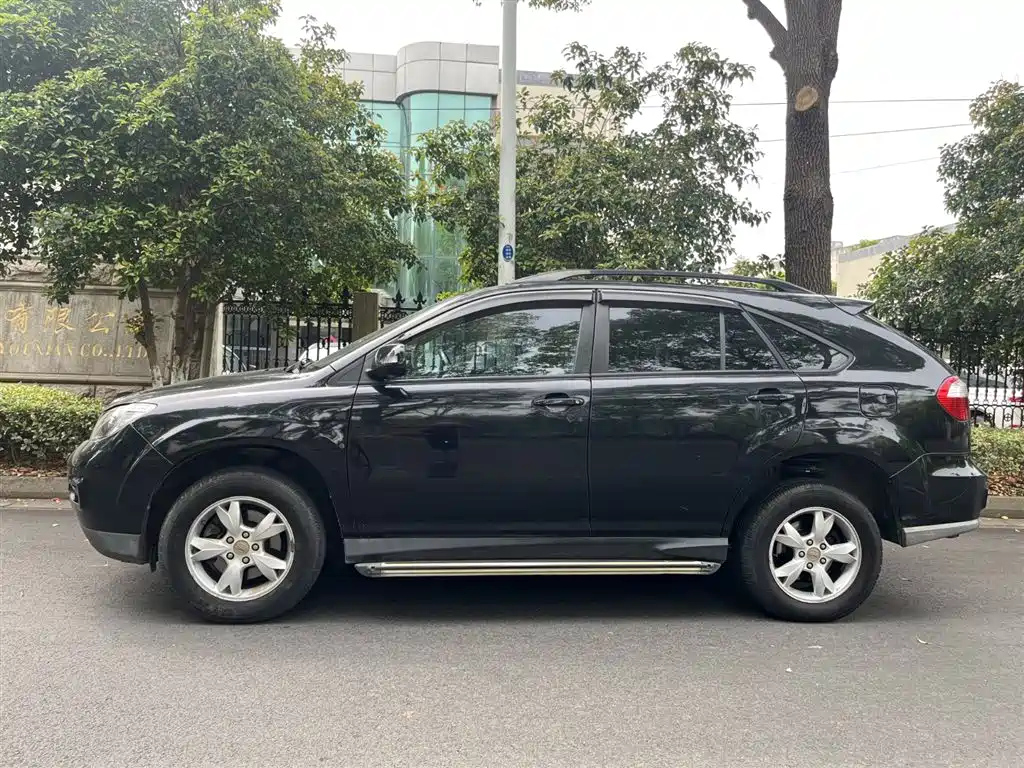 BYD S6 2012