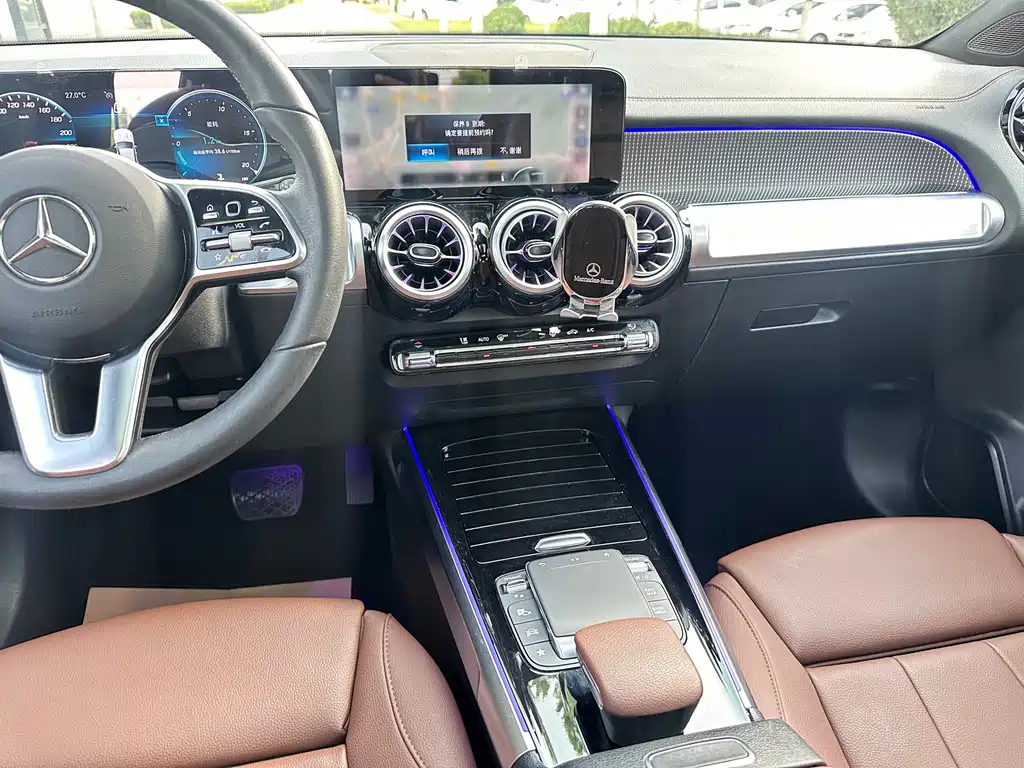 MERCEDES BENZ GLB 2021