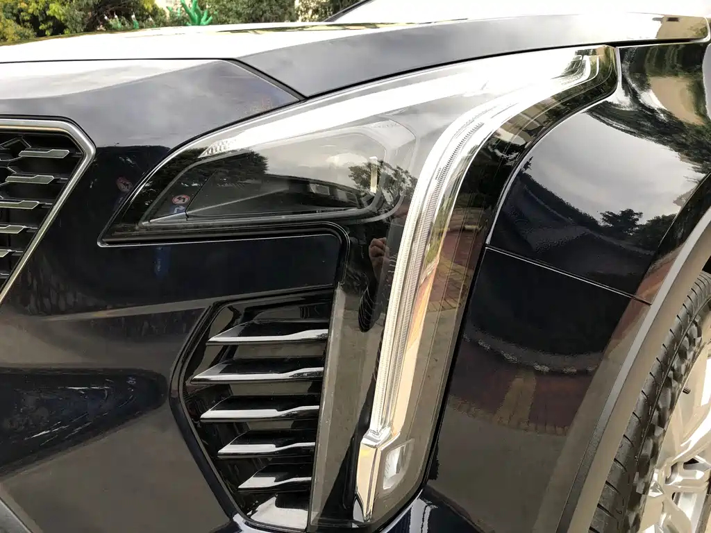 CADILLAC XT4 2021