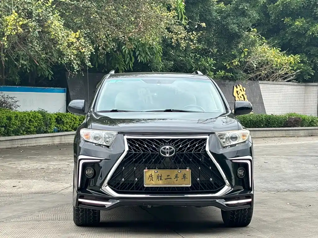 TOYOTA HIGHLANDER 2014