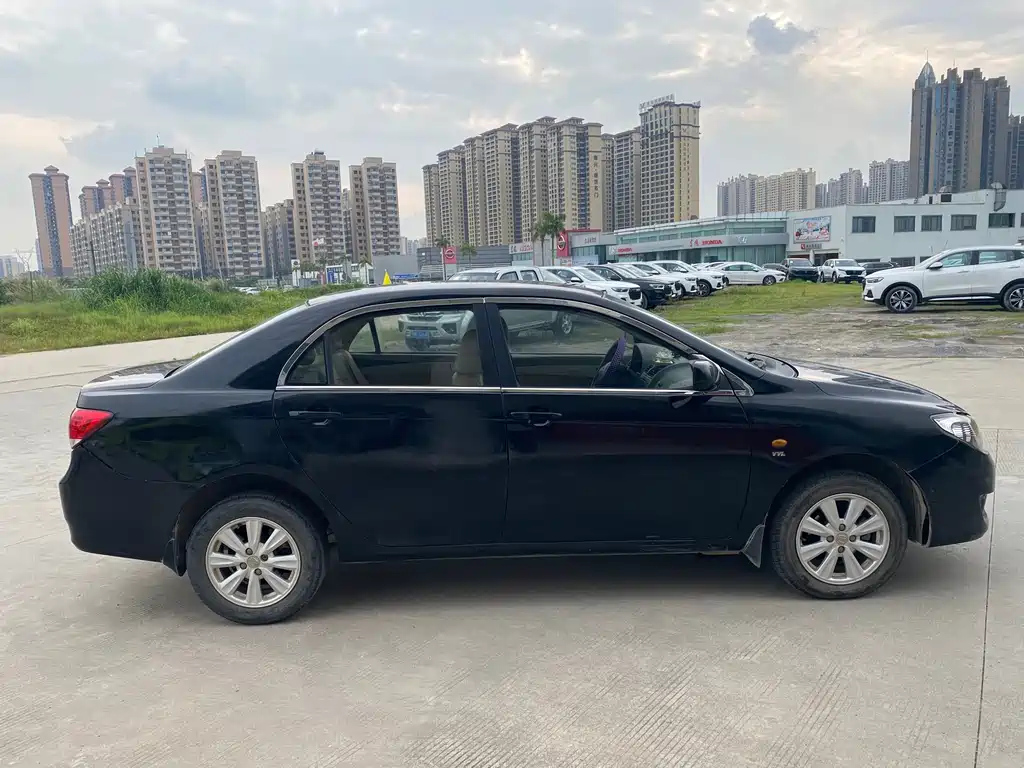 BYD L3 2014