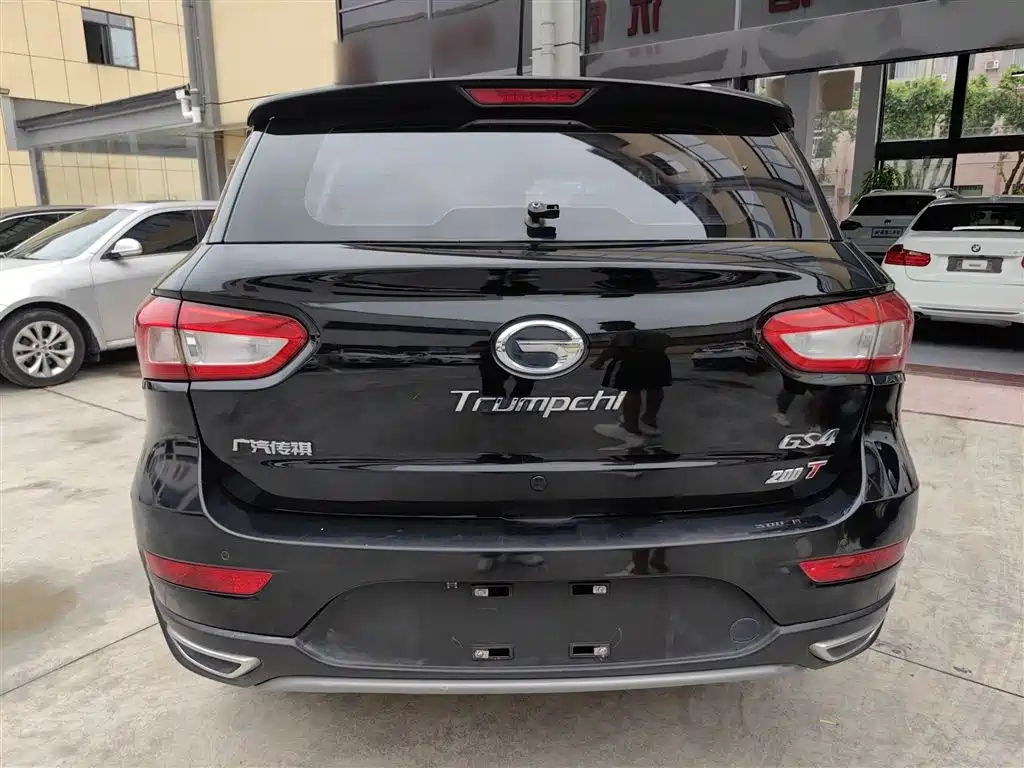 TRUMPCHI GS4 2015