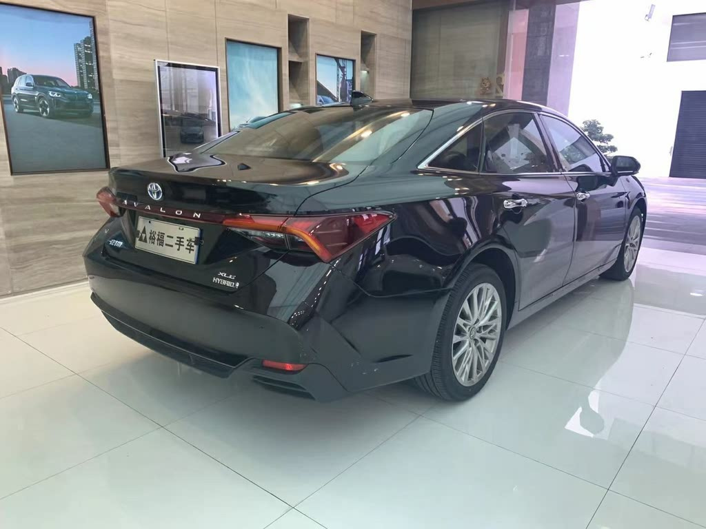 TOYOTA AVALON 2023