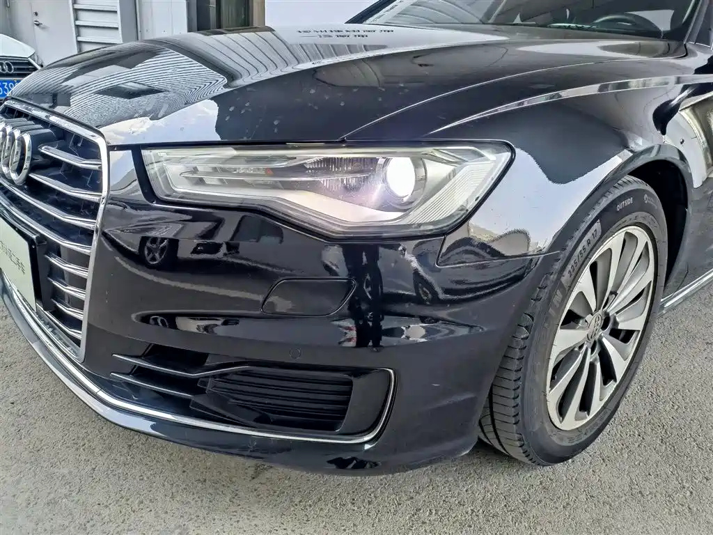 AUDI A6L 2016