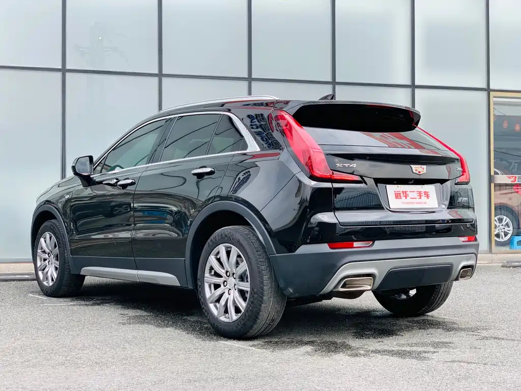 CADILLAC XT4 2020