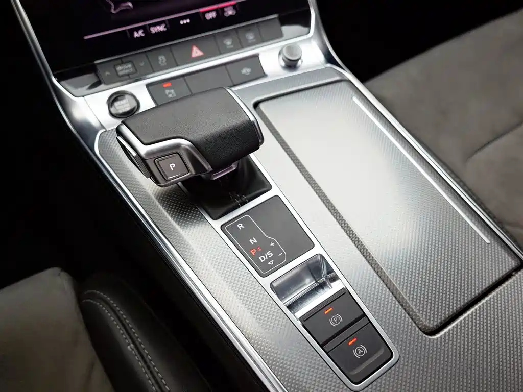 AUDI A6L 2020