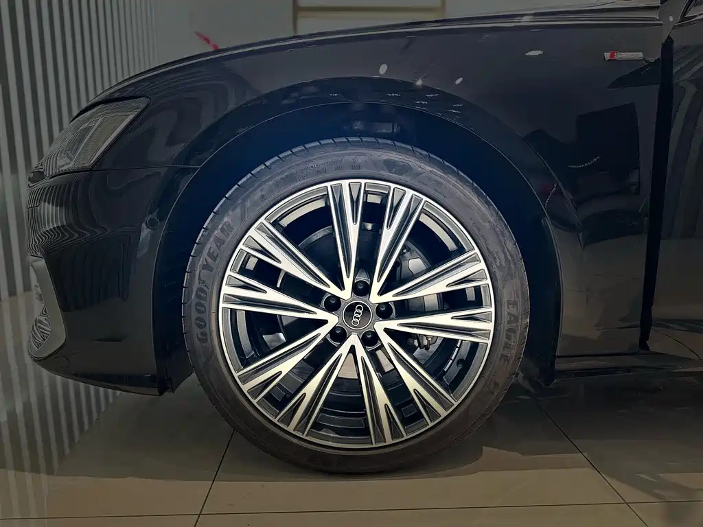 AUDI A6L 2023