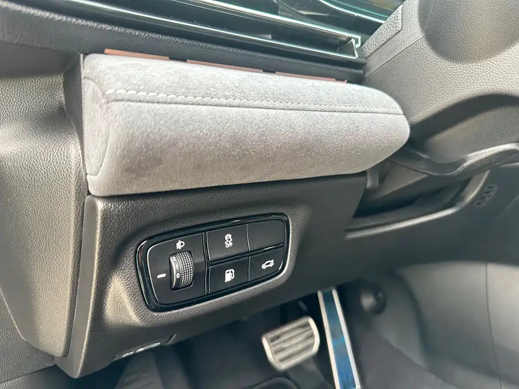 TRUMPCHI EMPOW 2024