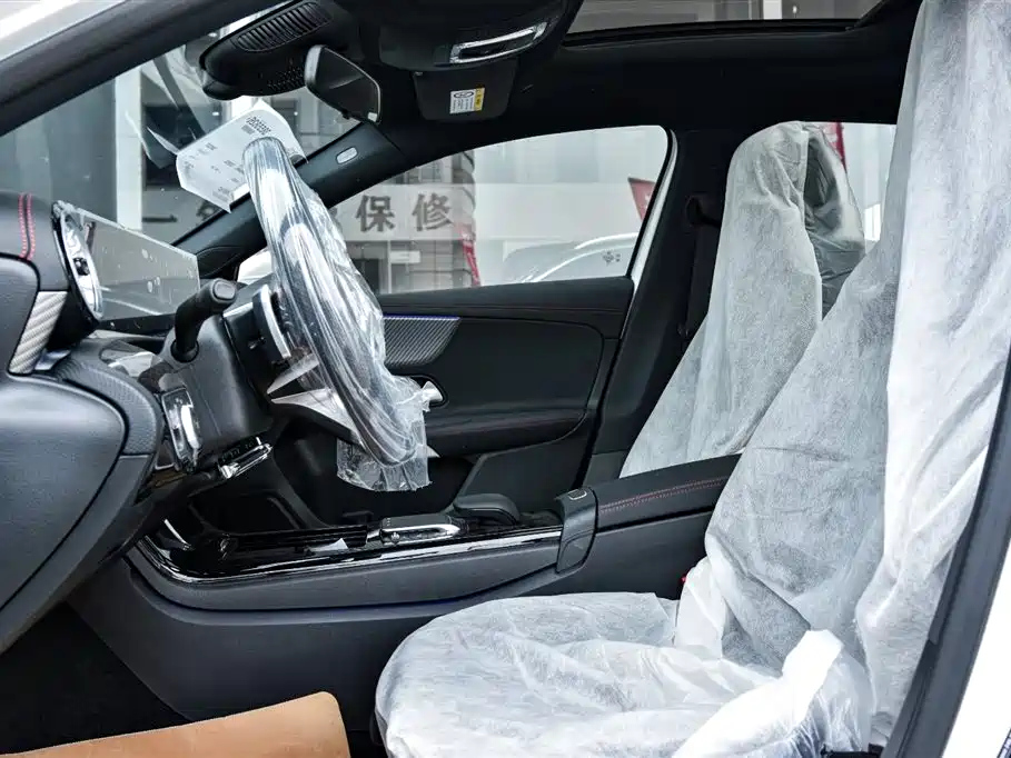 MERCEDES BENZ A-CLASS 2024