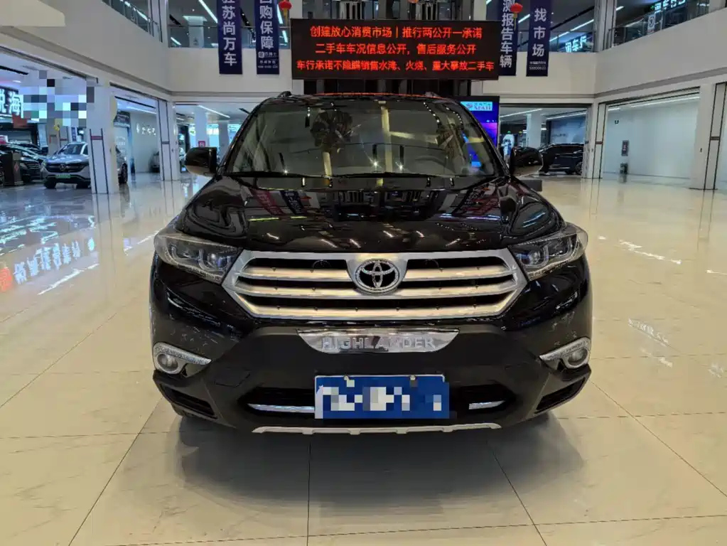 TOYOTA HIGHLANDER 2014