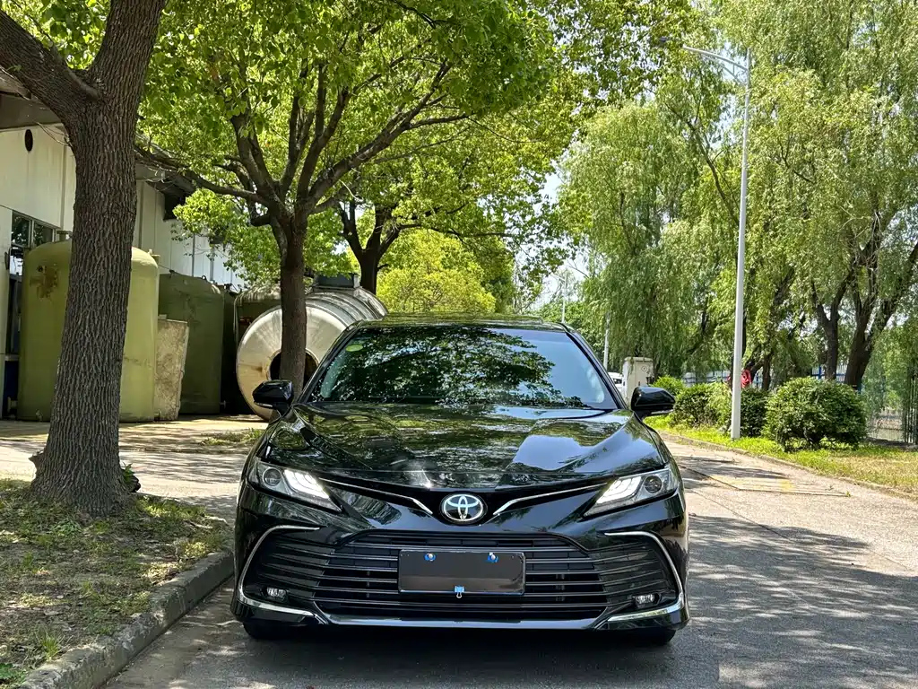 TOYOTA CAMRY 2021