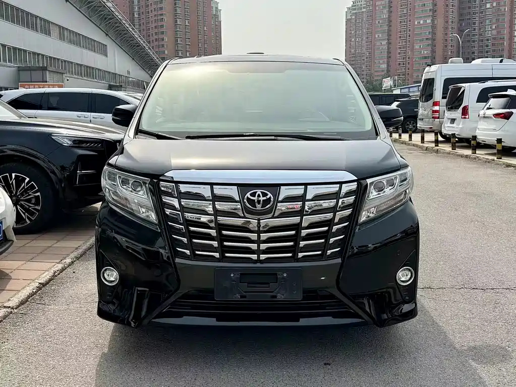 TOYOTA ALPHARD 2017