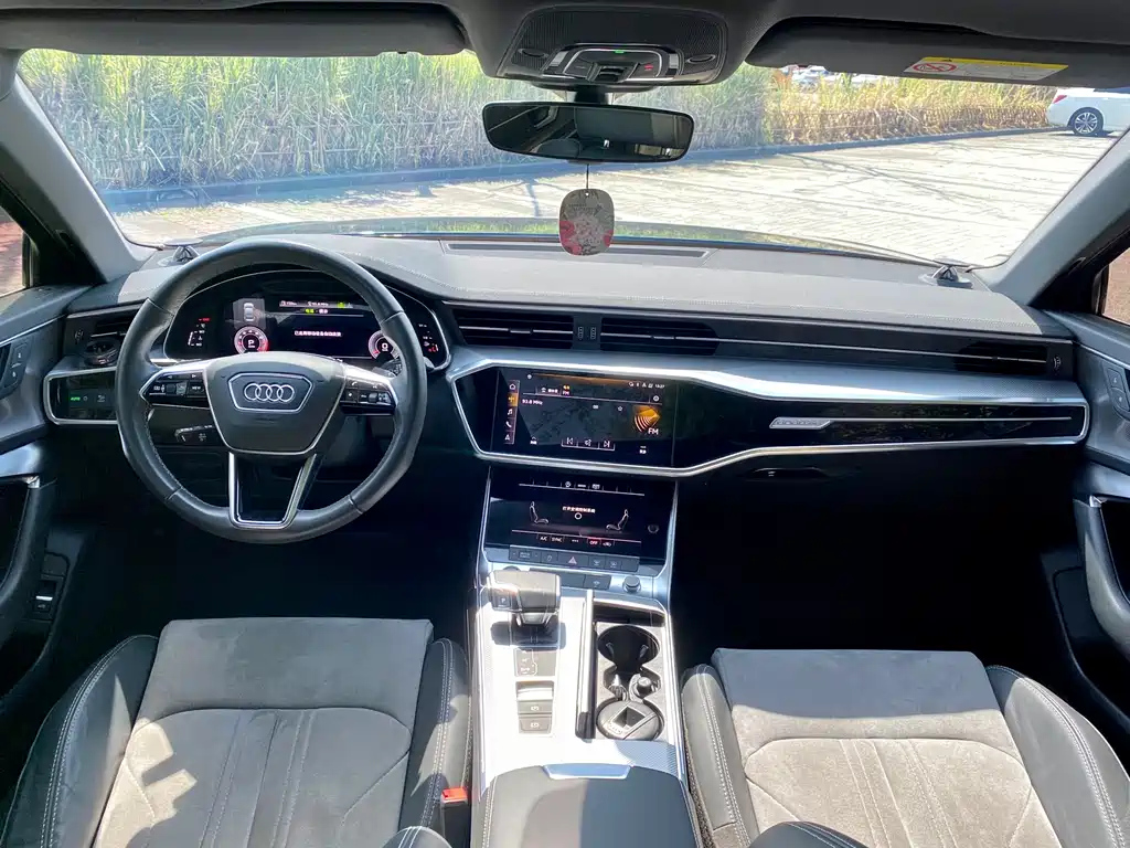 AUDI A6L 2022