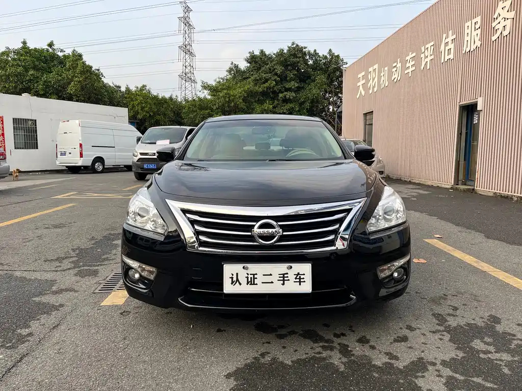 NISSAN TEANA 2016