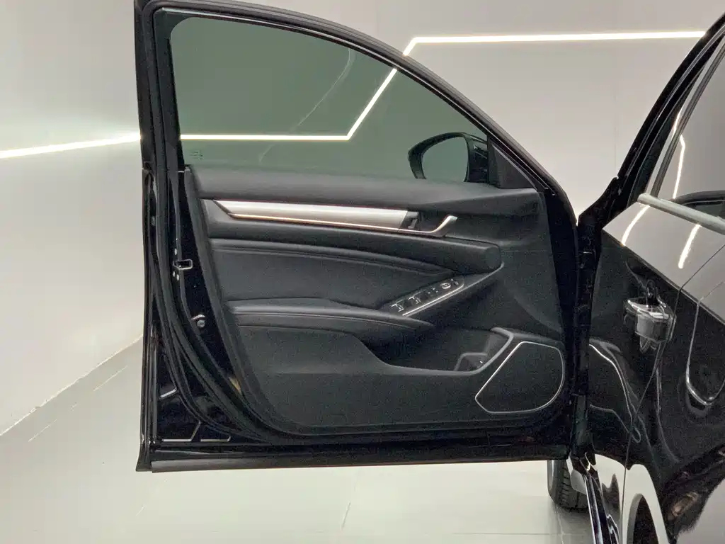HONDA ACCORD 2022
