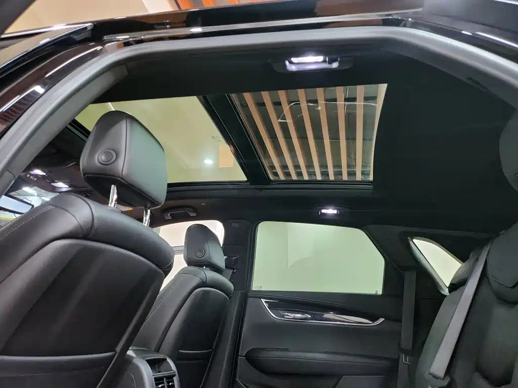 CADILLAC XT5 2020